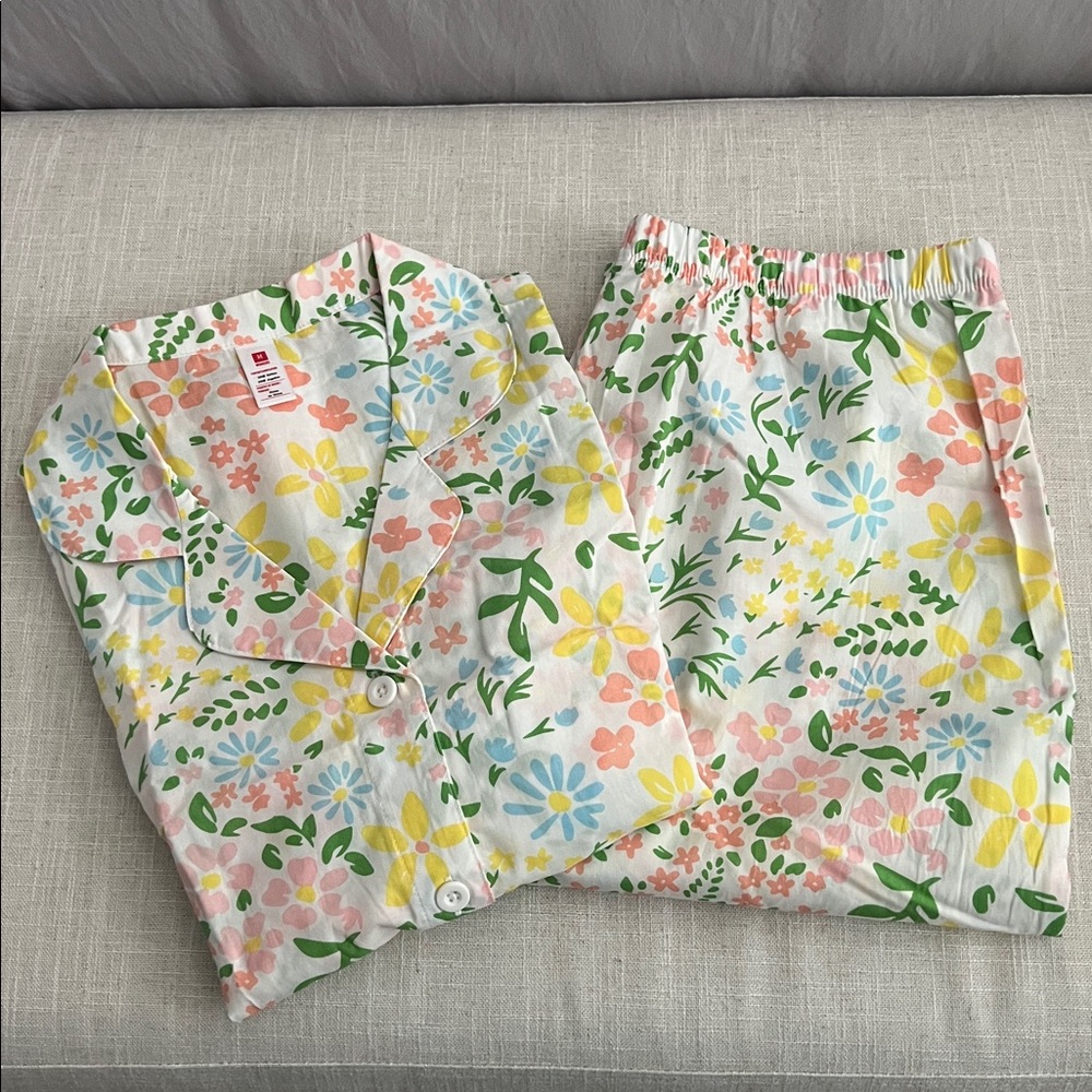 Floral Pajama Pants Set - Picture 13 of 13